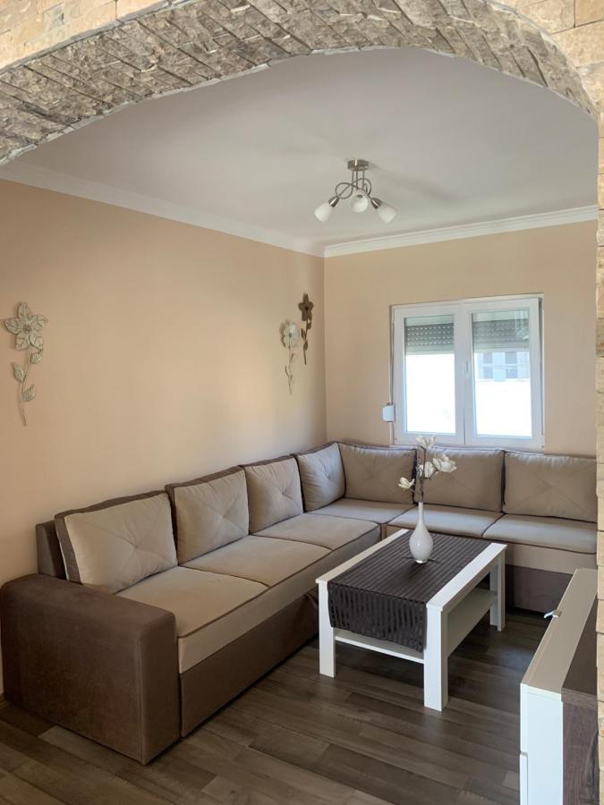 Apartments Neira Near Dubrovnik Ivanica Dış mekan fotoğraf